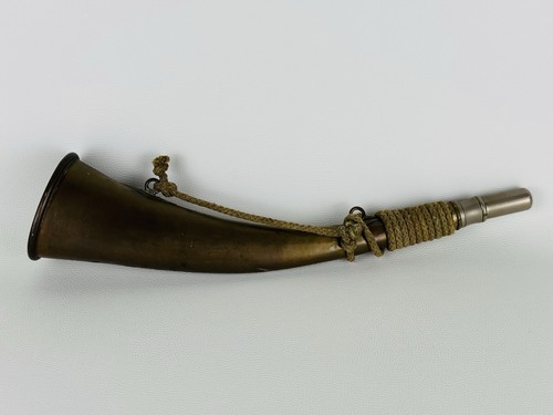 Antica trombetta ottone - in,